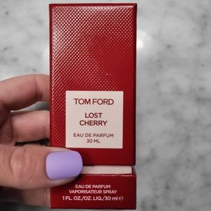 Tom Ford Lost Cherry perfume